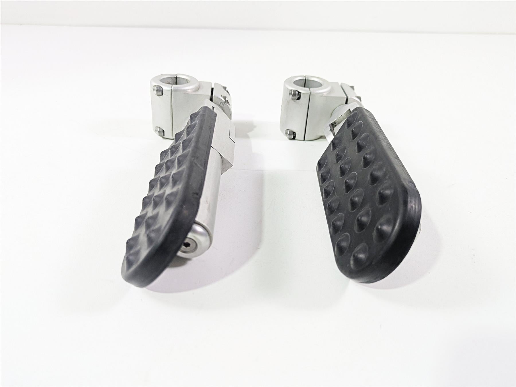 2016 BMW R1200RT K52 Ilium Works Versatile Highway FootPeg Set 27-100 {{ shop.shopifyCountryName }} - Mototech271