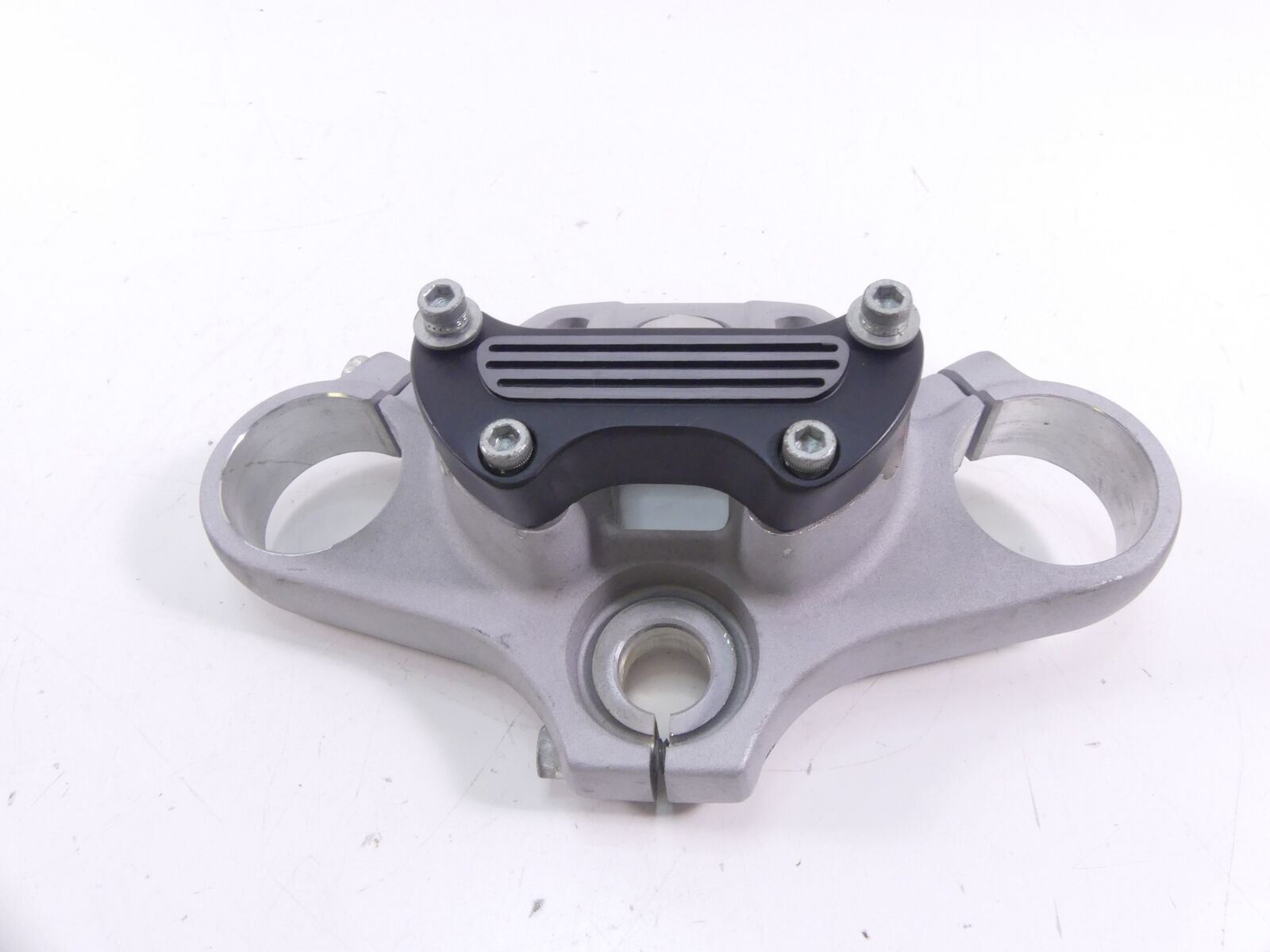 2009 Harley Sportster XR1200 Upper Triple Tree Steering Clamp 43mm 46028-08 {{ shop.shopifyCountryName }} - Mototech271