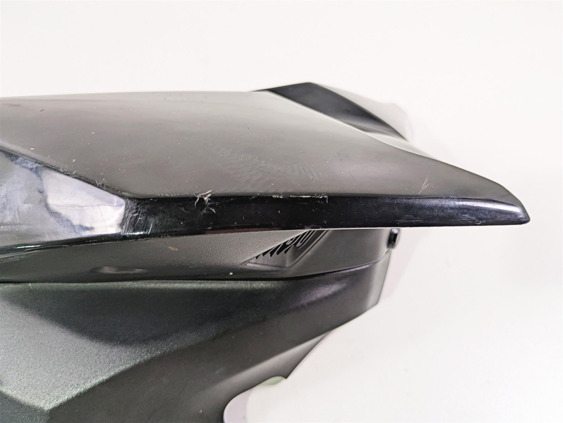 2020 Kawasaki Z900 ZR900 Left Side Tank Cover Fairing - Read 14093-0917 7056 {{ shop.shopifyCountryName }} - Mototech271