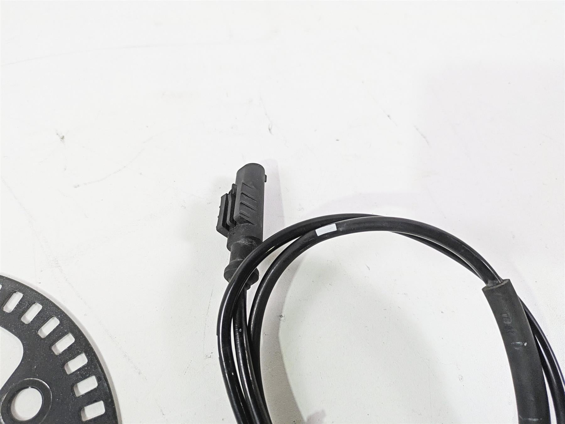 2020 Kawasaki ZX6R ZX636 Ninja Front Abs Brake Wheel Speed Sensor 21176-0737 {{ shop.shopifyCountryName }} - Mototech271