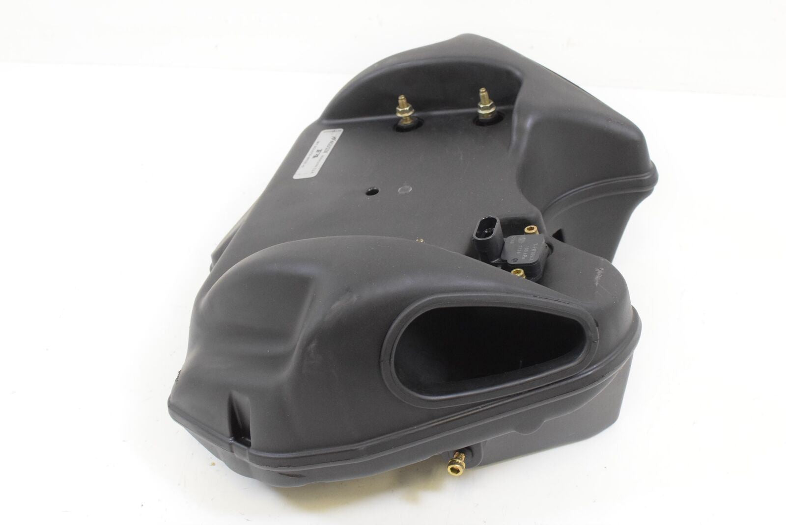 07 MV Agusta Brutale B4 910R 910 R Air Box Cleaner Breather Assembly 800099330 | Mototech271