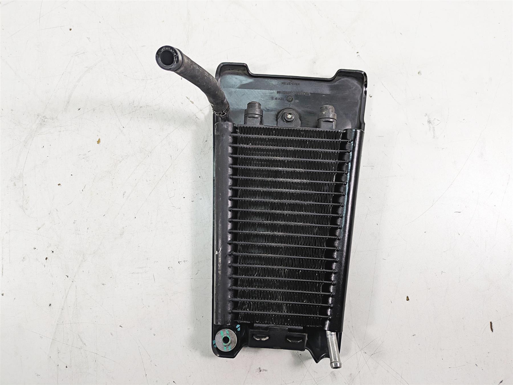 2020 Harley Softail FXBB Street Bob Oil Cooler & Cover Set 62700191 {{ shop.shopifyCountryName }} - Mototech271