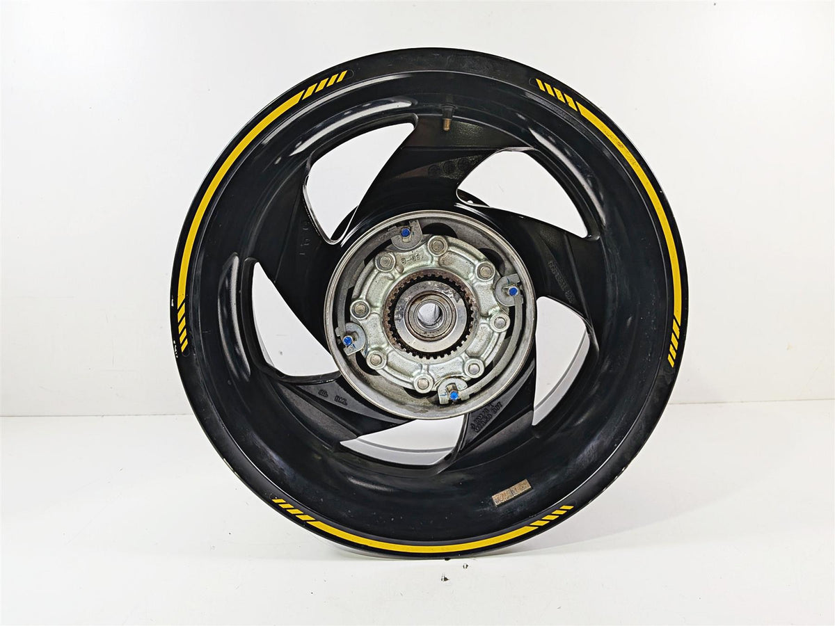 2014 Suzuki M109R VZR1800 Boulevard Straight 18x8.5 Rear Wheel 64100-48820-019 {{ shop.shopifyCountryName }} - Mototech271