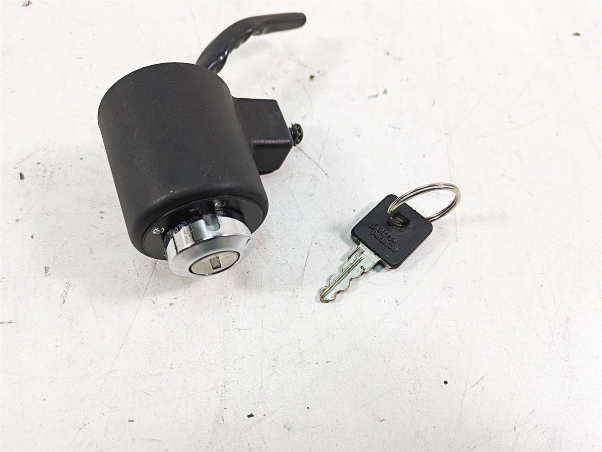2007 Harley Sportster XL1200 C Ignition Switch + Key 71441-94 {{ shop.shopifyCountryName }} - Mototech271