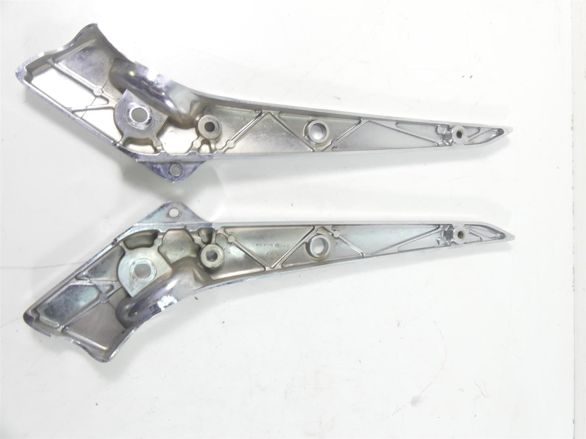 2003 Honda VTX1800R Rear Chrome Fender Frame Support Struts - Read 77330-MCV-000 {{ shop.shopifyCountryName }} - Mototech271