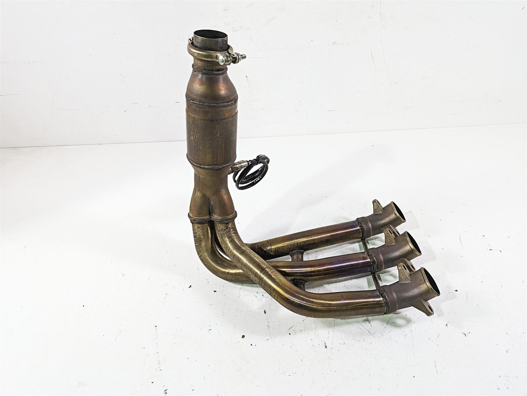 2023 Triumph Street Triple 765 RS Oem Exhaust Header Manifold T2202740 {{ shop.shopifyCountryName }} - Mototech271