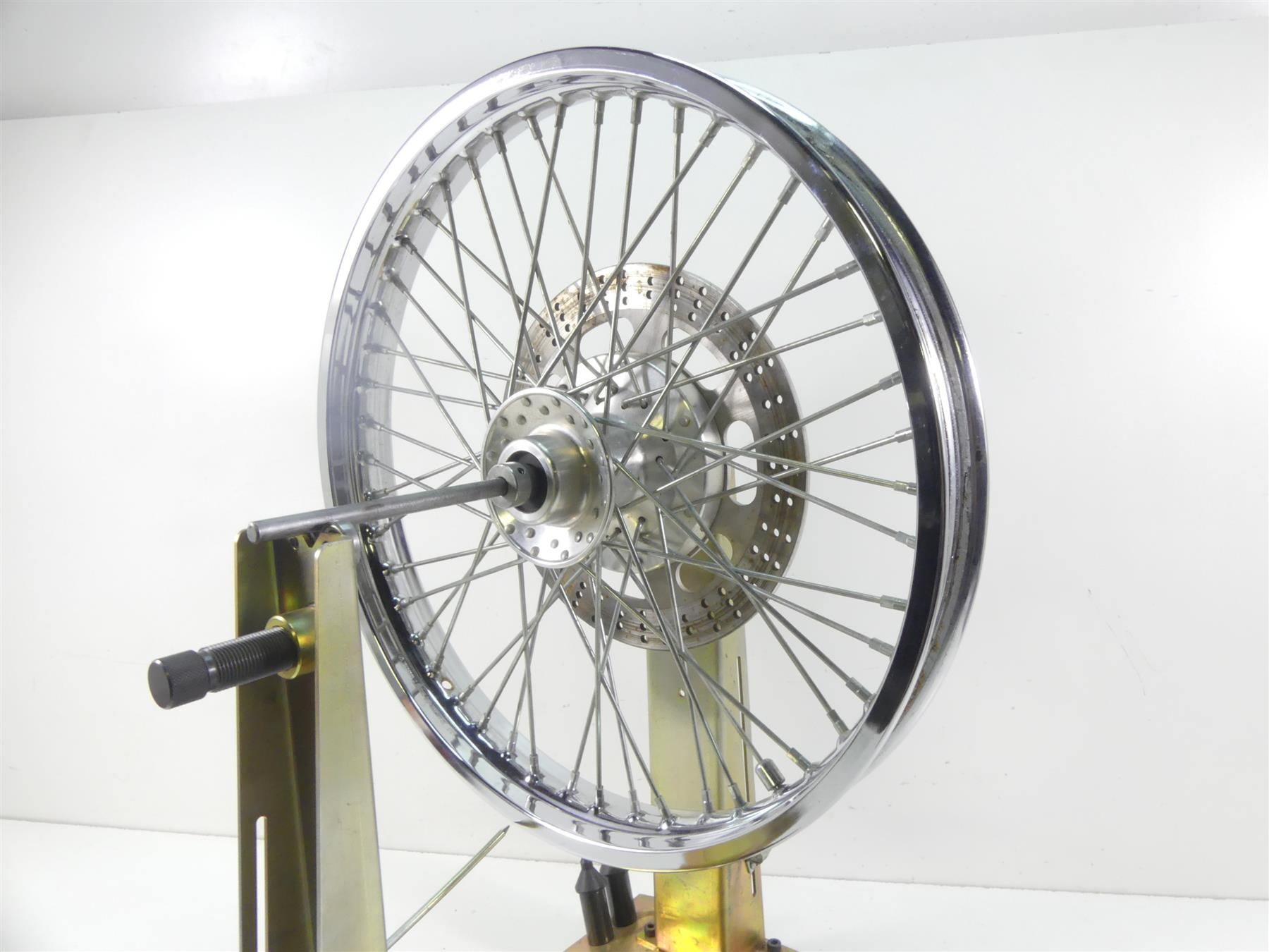 1998 Kawasaki VN800 Vulcan Straight Front Wheel Rim Takasago 21x1.85 41025-0048 {{ shop.shopifyCountryName }} - Mototech271