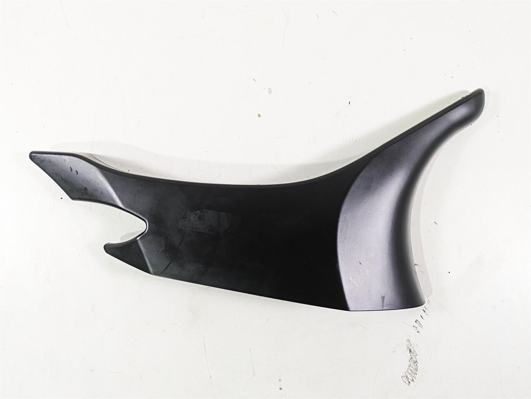 2018 Indian Chieftain Dark Horse Right Upper Side Cover Fairing 5450243 {{ shop.shopifyCountryName }} - Mototech271
