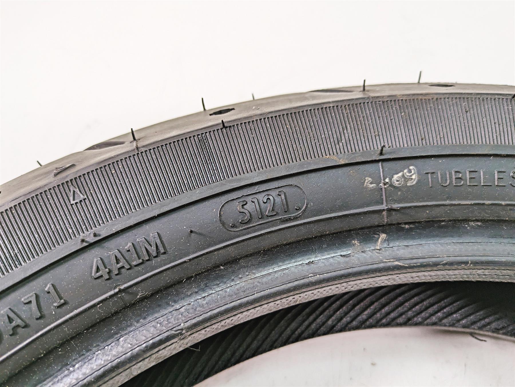 Used Front Motorcycle Harley Tire Dunlop D408F 130/80B17 DOT5121 627505 {{ shop.shopifyCountryName }} - Mototech271