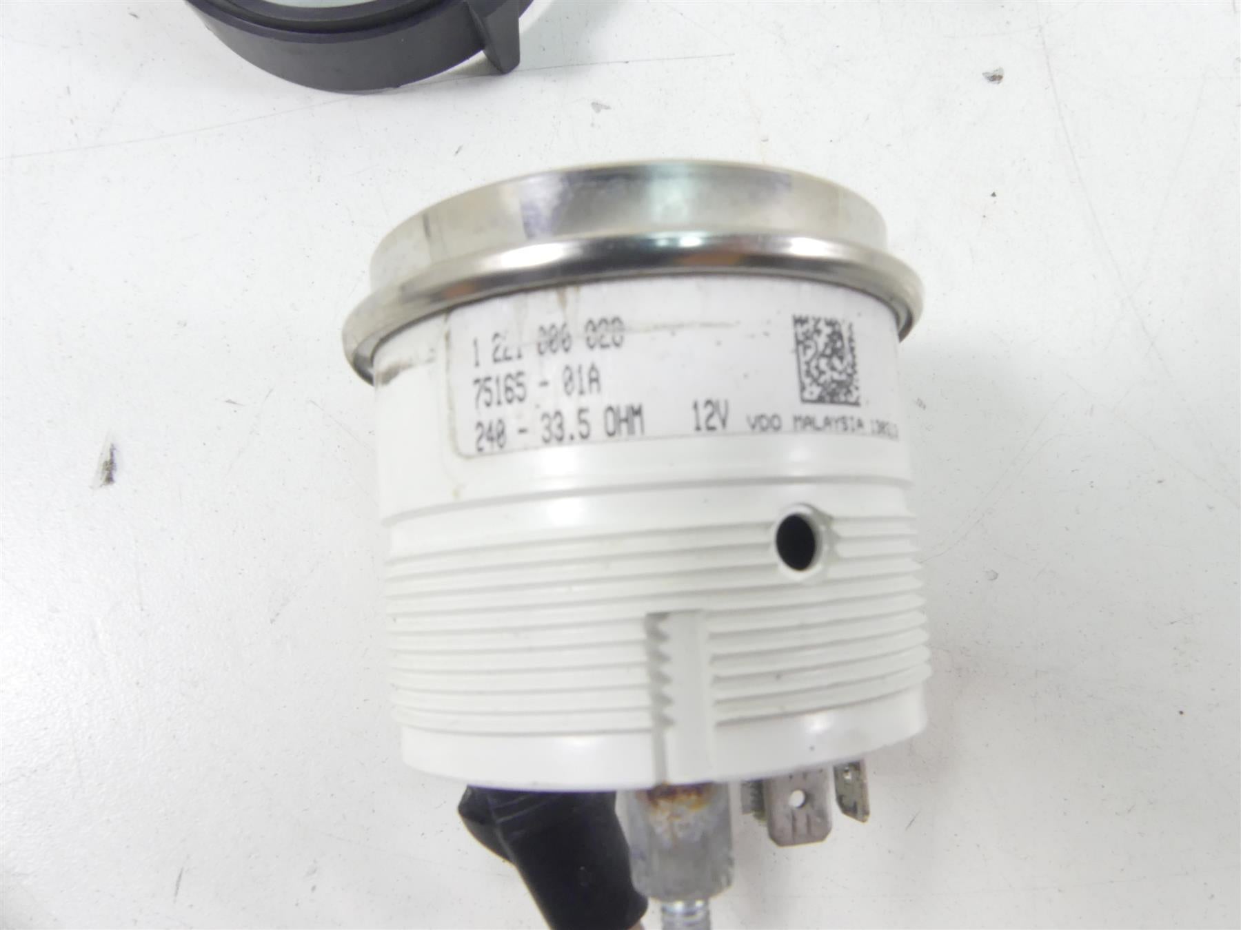 2013 Harley Touring FLHX Street Glide Oil Pressure Gauge Instrument 75165-01A {{ shop.shopifyCountryName }} - Mototech271