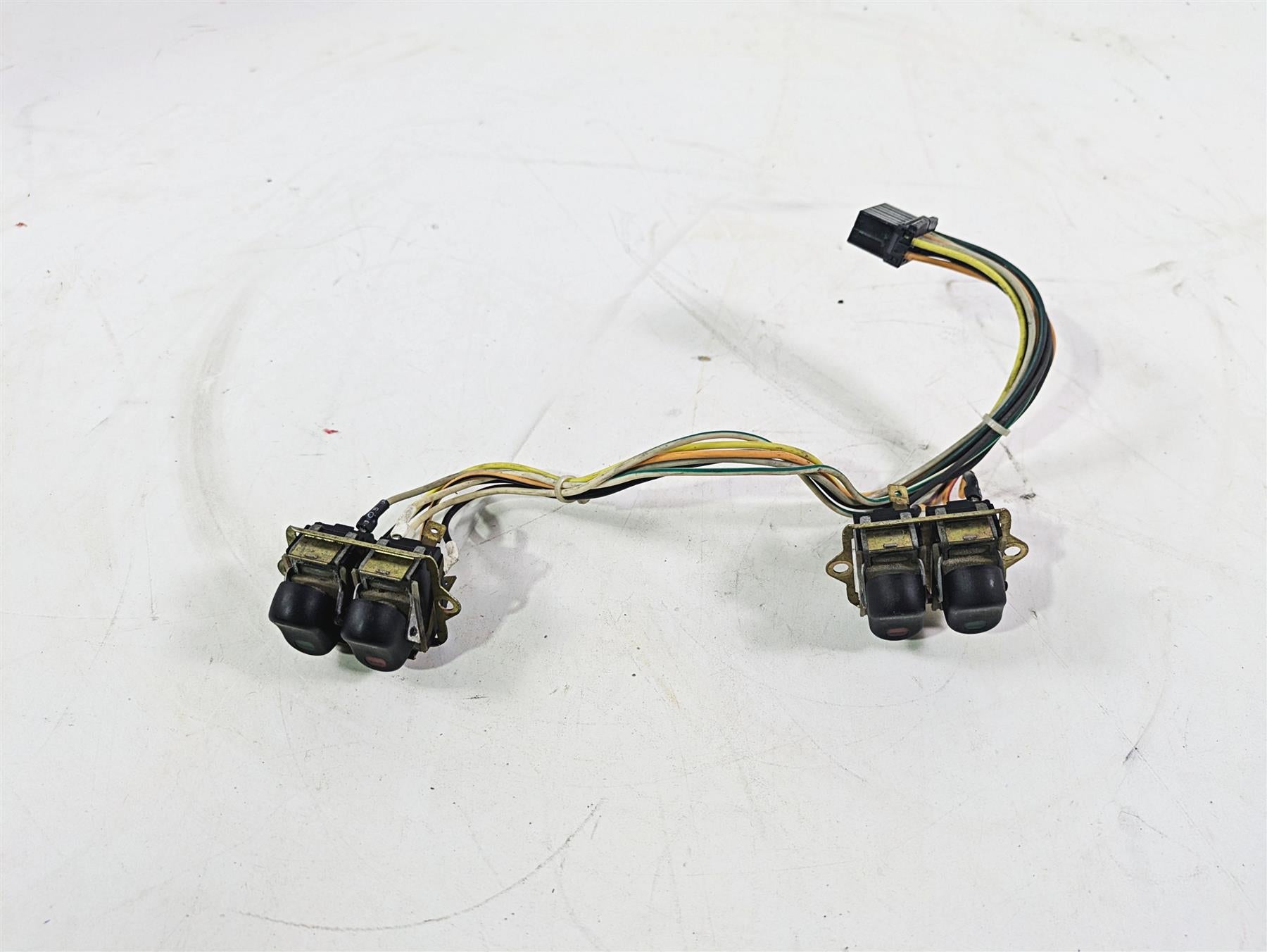 1996 Harley Touring FLHTCUI Electra Glide Aux Cruise Control Switch Set 71535-96 {{ shop.shopifyCountryName }} - Mototech271