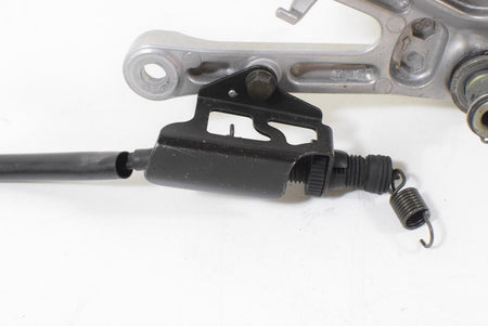 2004 Honda CBR1000RR CBR1000 RR Right Rider Footpeg Foot Peg Rest 50600-MEL-000 {{ shop.shopifyCountryName }} - Mototech271
