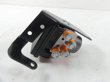 Load image into Gallery viewer, 2018 Harley FLHC Softail Heritage Abs Brake Pump Pressure Module Unit 41100044B | Mototech271

