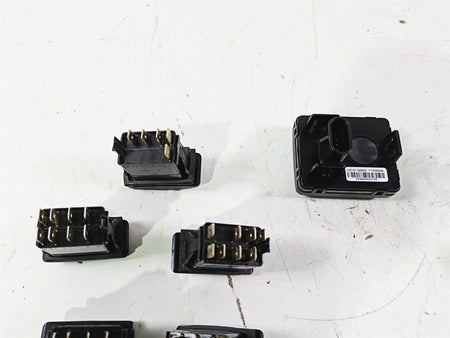 2023 Can Am Maverick X3 XMR Turbo RR Start Stop Light All Switch Set 710006059 {{ shop.shopifyCountryName }} - Mototech271