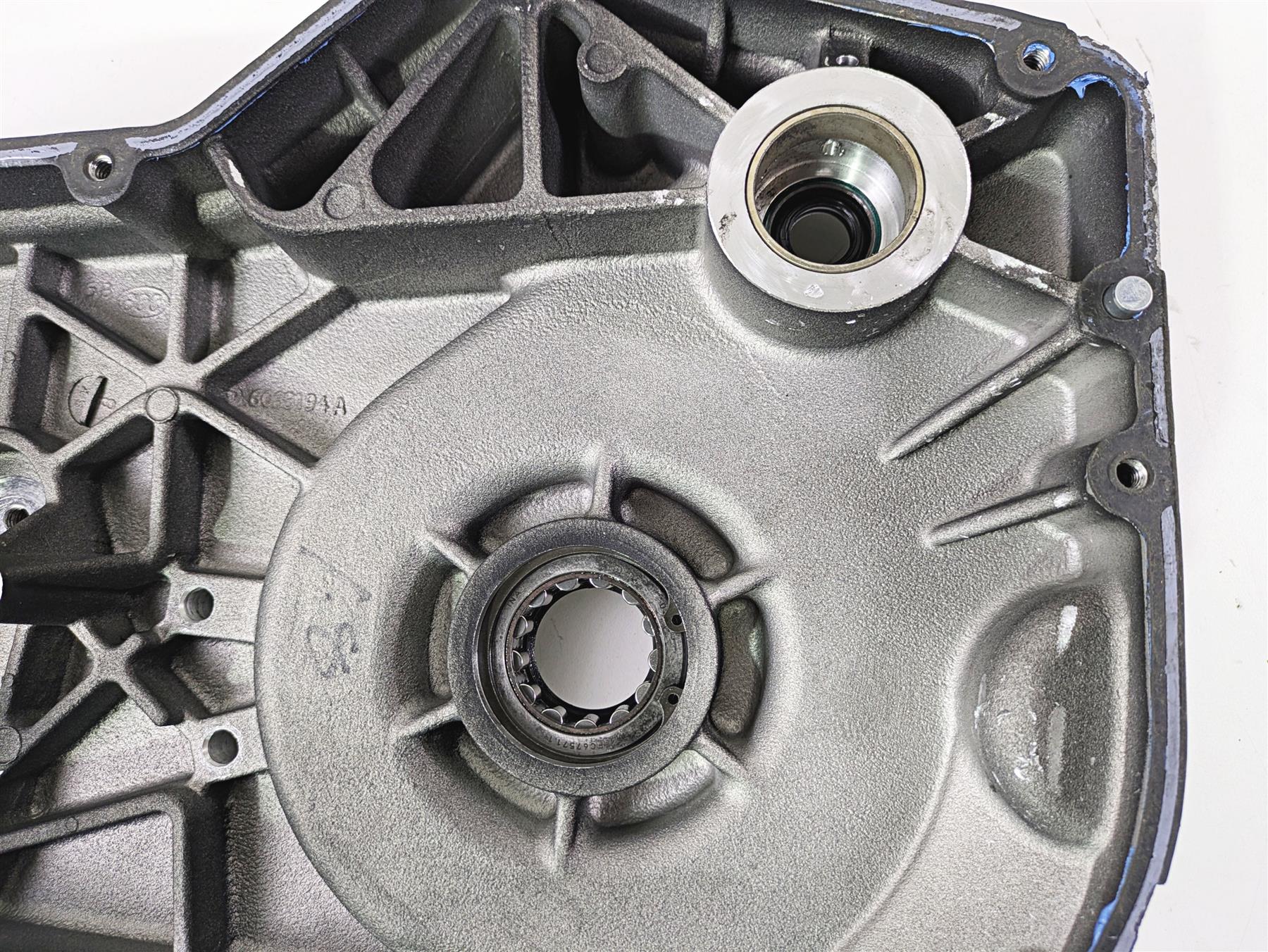 1999 Harley Dyna FXDL Low Rider Inner Primary Drive Clutch Cover 60681-94A {{ shop.shopifyCountryName }} - Mototech271