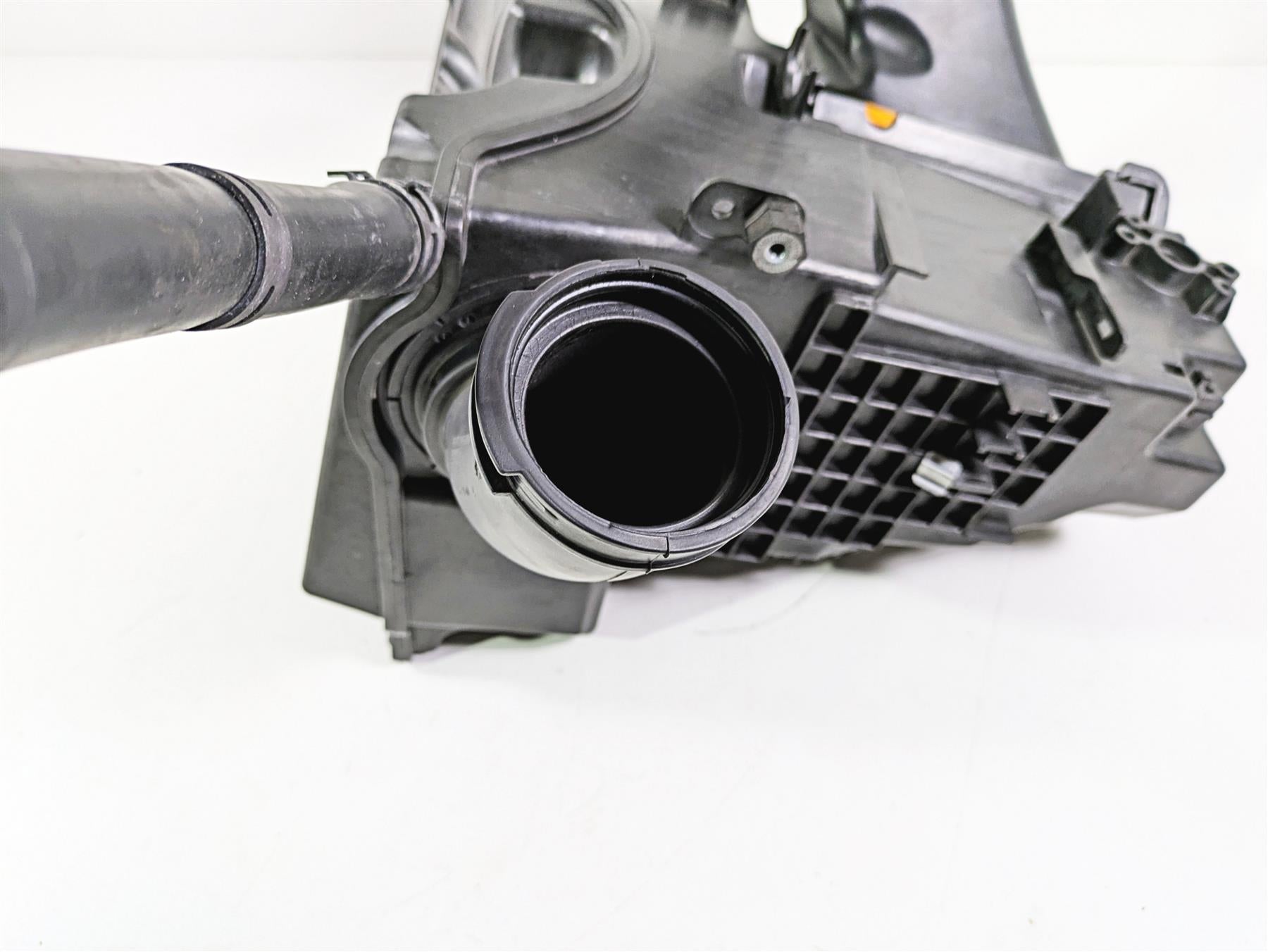 2014 BMW R nine T R9T K21 Air Box Cleaner Breather Filter Set 13717720354 {{ shop.shopifyCountryName }} - Mototech271