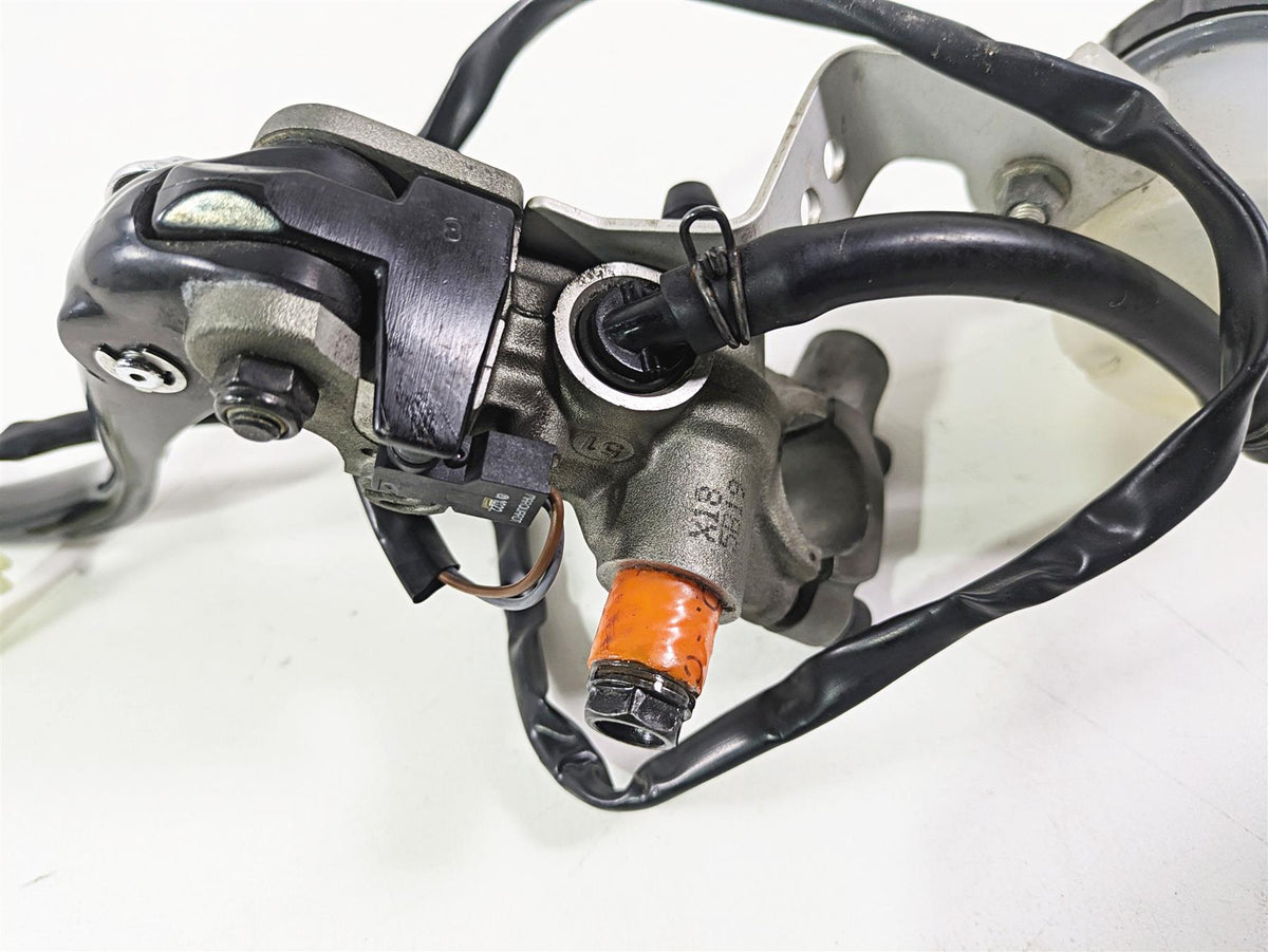 2015 Ducati Hypermotard 821 SP Front Radial Brake Master Cylinder 62440821A {{ shop.shopifyCountryName }} - Mototech271