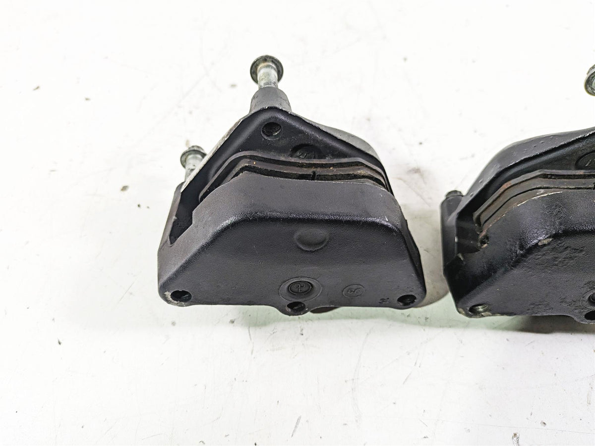 2003 Harley Touring FLHTCUI 100TH E-Glide Front Brake Caliper Set 44023-00C {{ shop.shopifyCountryName }} - Mototech271
