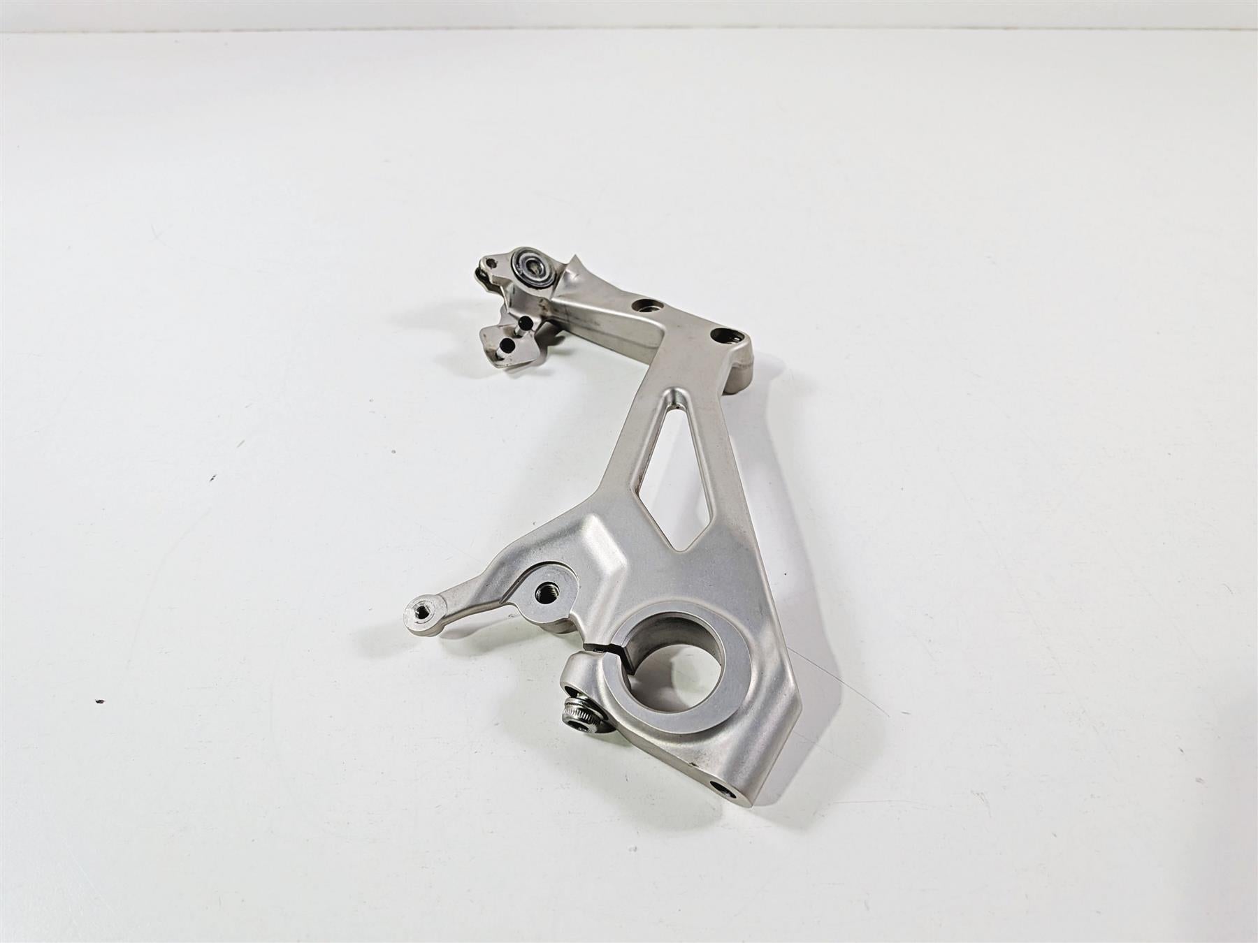 2019 Ducati Panigale V4S V4 S Corse Left Swingarm Frame To Peg Mount 8291G831BA {{ shop.shopifyCountryName }} - Mototech271