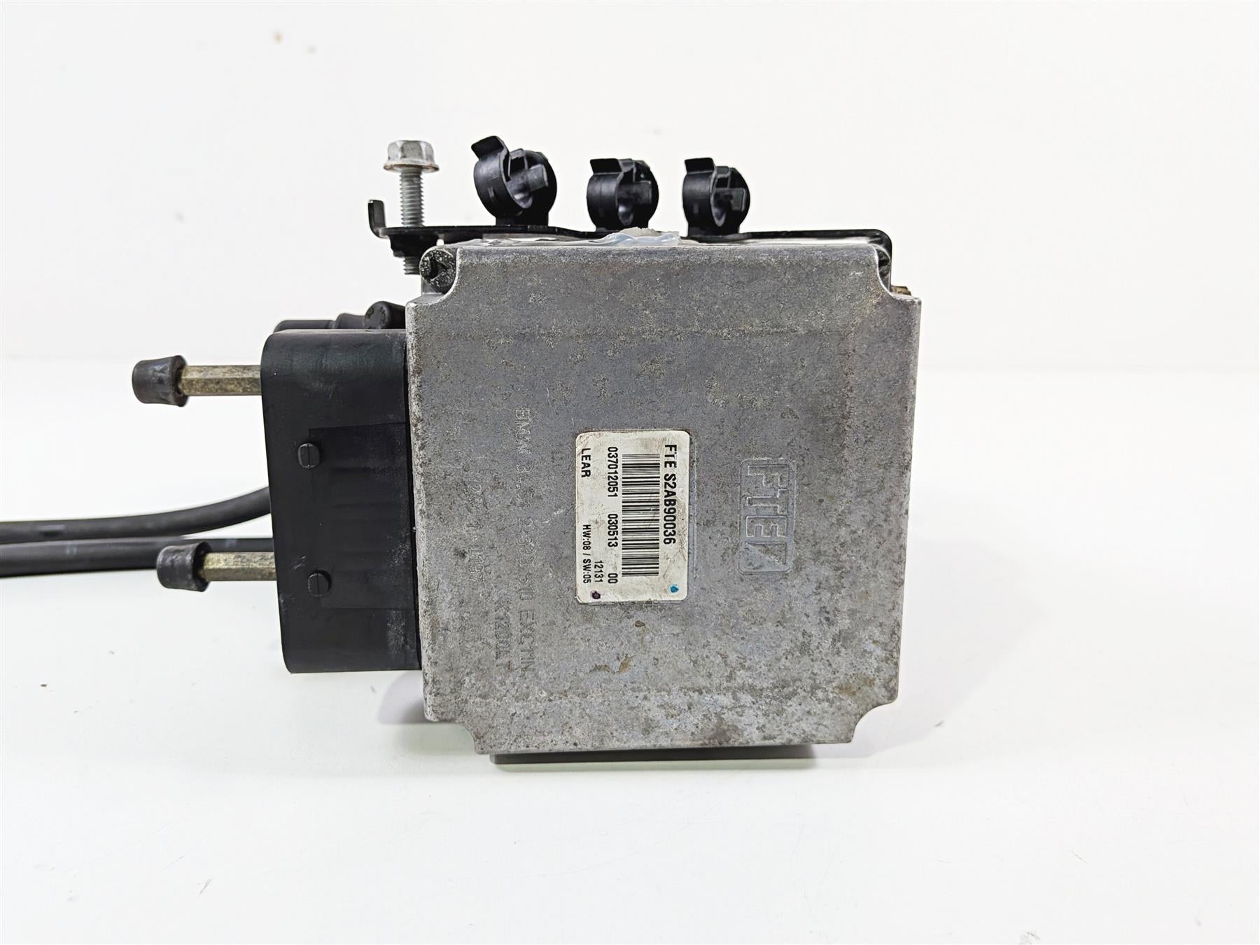 2002 BMW K1200LT 89V3 Integral Abs Control Module Pump -READ 34517728205 {{ shop.shopifyCountryName }} - Mototech271