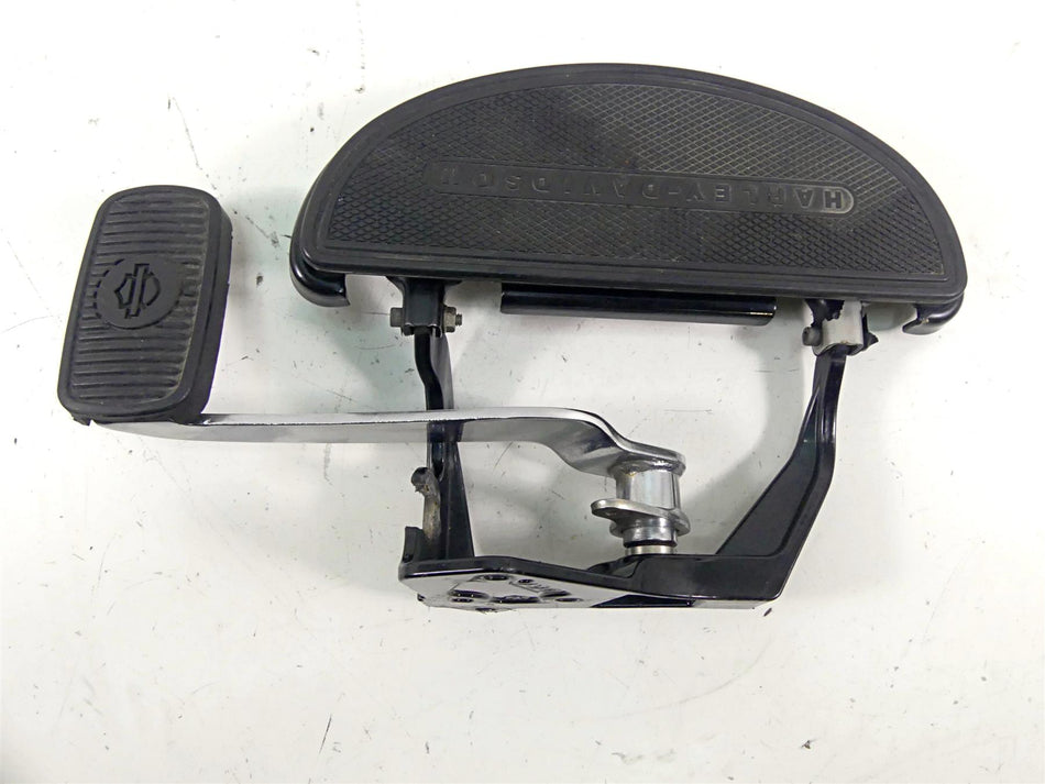 2013 Harley Softail FLSTFB Fat Boy Lo Right Front Floorboard Br Ped Set 42431-11 {{ shop.shopifyCountryName }} - Mototech271