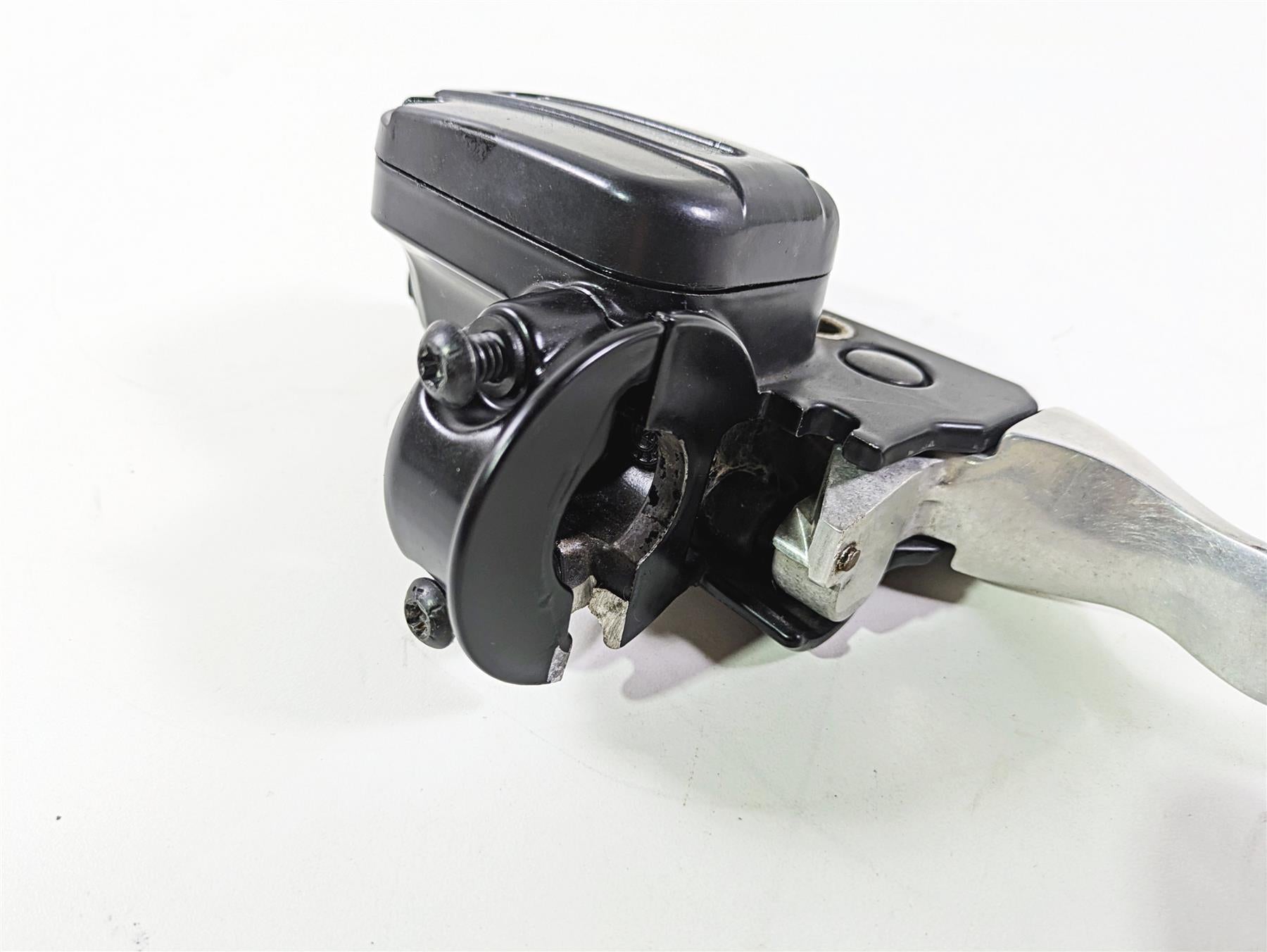 2016 Harley VRSCDX Night Rod Front Brake Master Cylinder 44551-08F {{ shop.shopifyCountryName }} - Mototech271