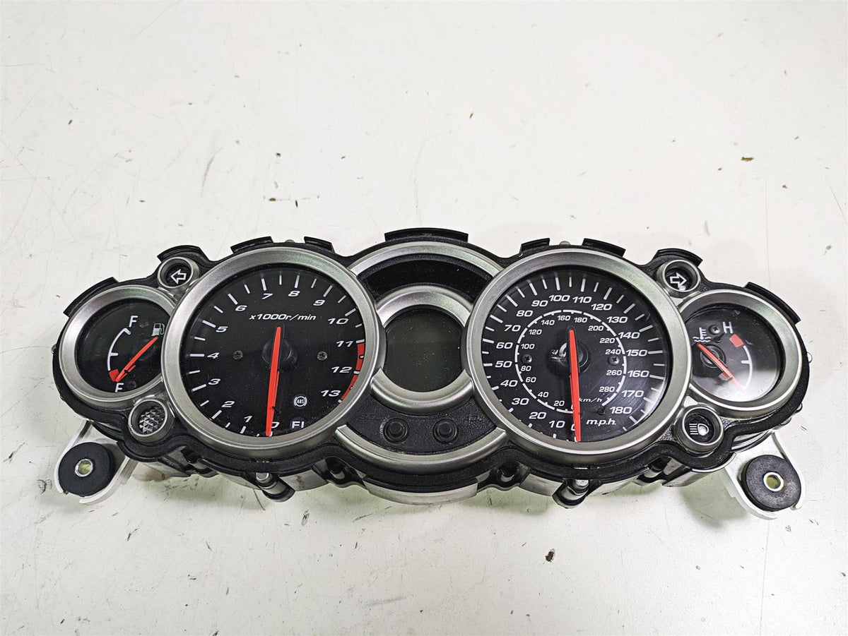 2018 Suzuki GSX1300 R Hayabusa Speedometer Gauges 14k - Read 34120-15H30 {{ shop.shopifyCountryName }} - Mototech271