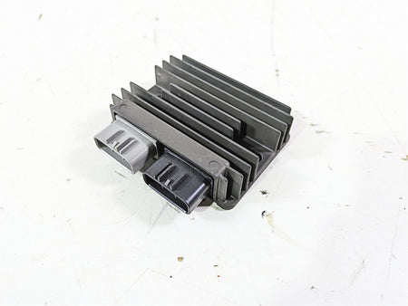 2021 Aprilia RS660 Rectifier Voltage Regulator 1A012332 SH870AA {{ shop.shopifyCountryName }} - Mototech271
