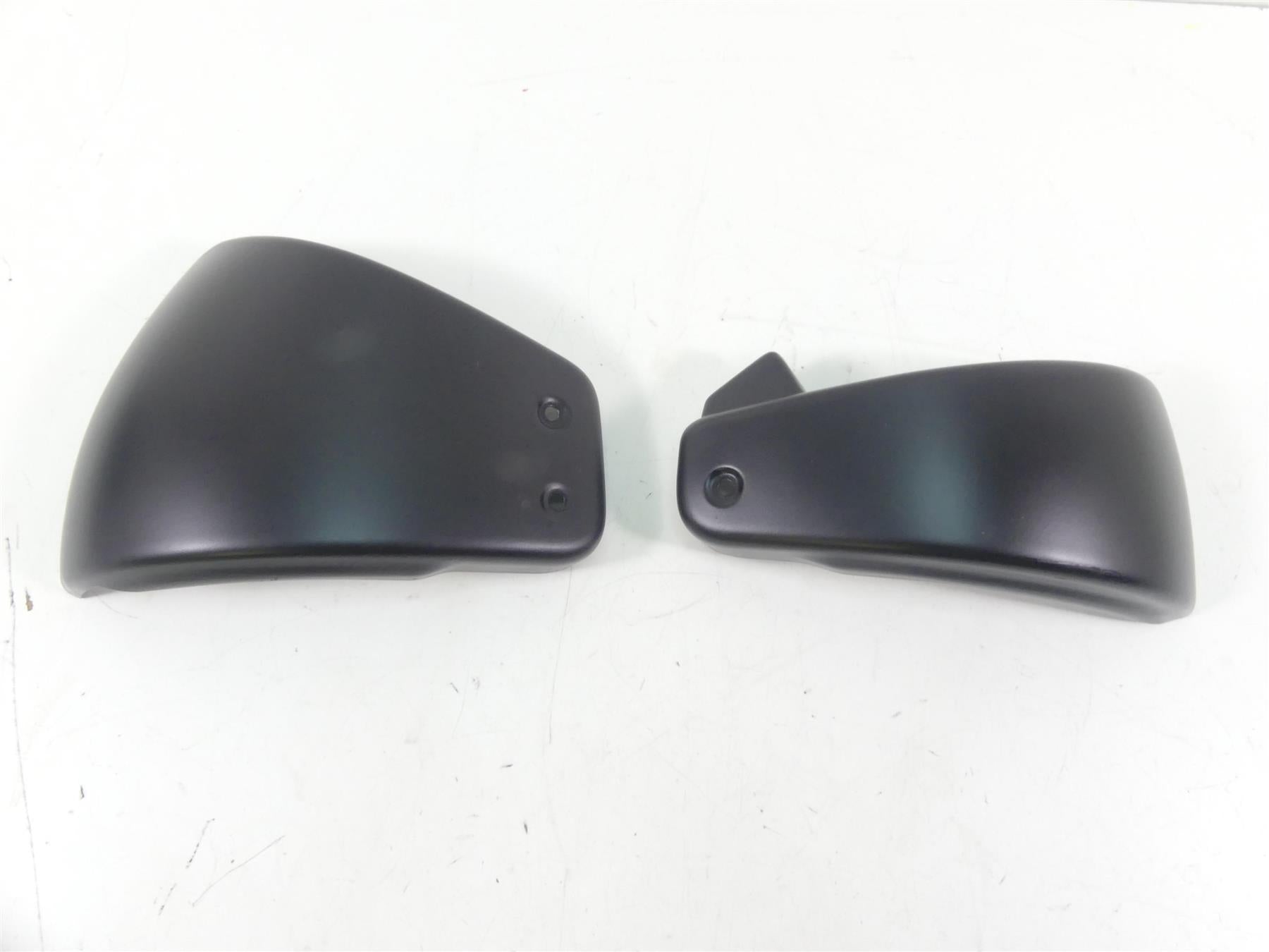 2021 Harley Softail FXBBS 114 Street Bob Side Cover Fairing Cowl Set 69201648 {{ shop.shopifyCountryName }} - Mototech271