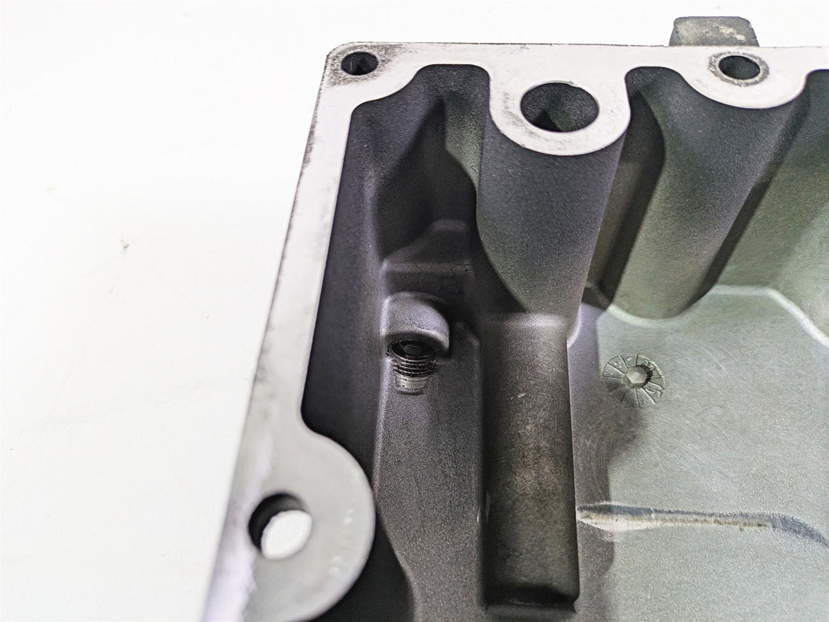 2007 Harley Touring FLHRSE CVO Road King Transmission Oil Pan 62489-99A 62711-99 {{ shop.shopifyCountryName }} - Mototech271