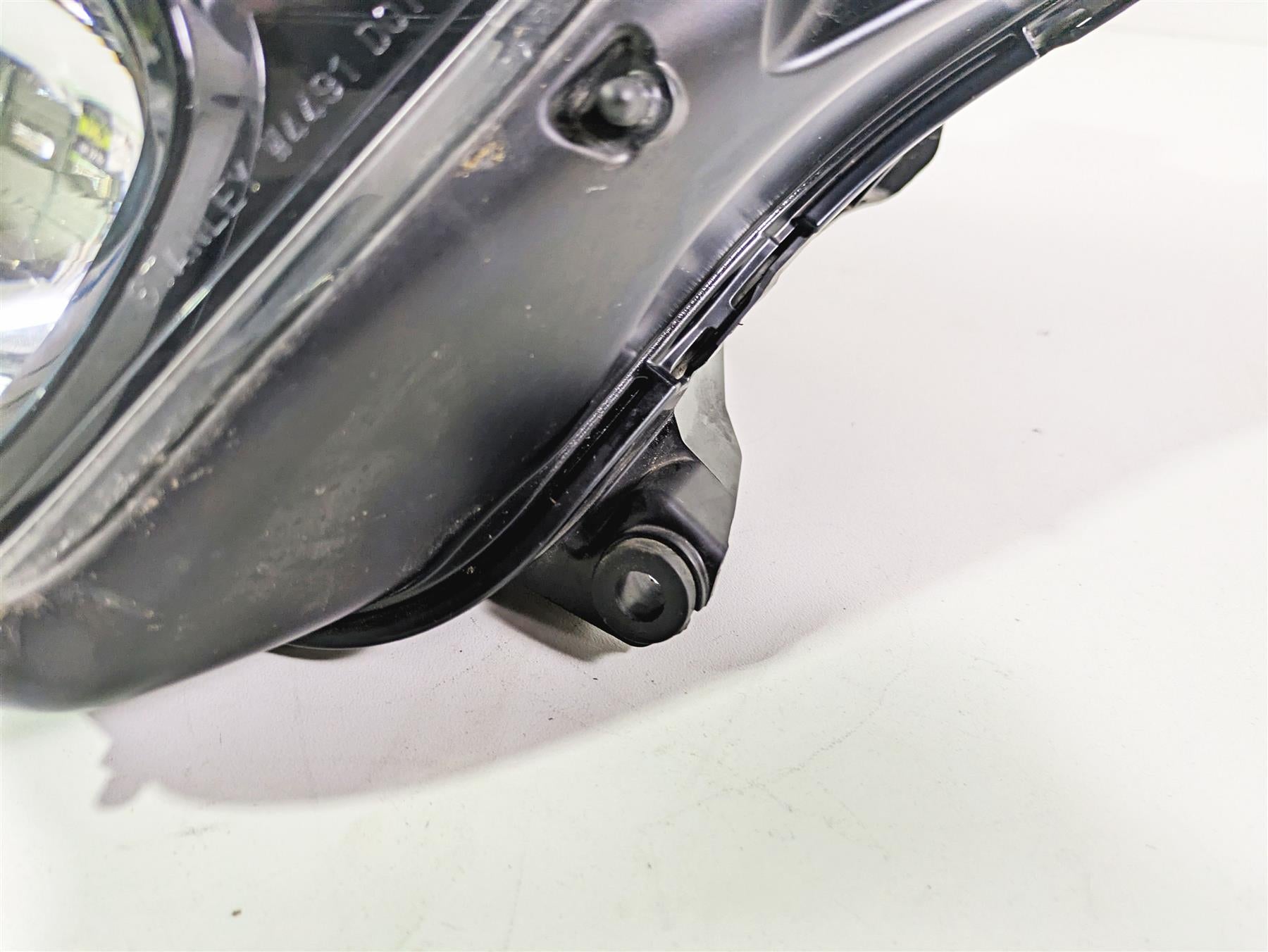 2023 Suzuki GSX1300 RR Hayabusa Headlight Head Light Lamp - Read 35100-10L00 {{ shop.shopifyCountryName }} - Mototech271