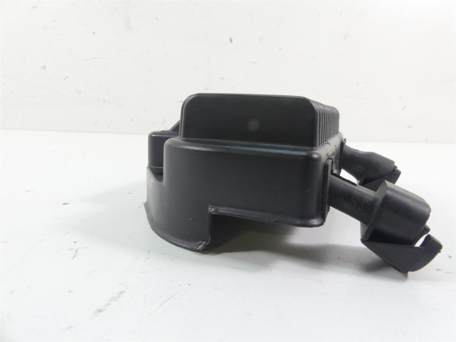 2015 Harley FLD Dyna Switchback Rectifier Voltage Regulator - Read 74631-08A {{ shop.shopifyCountryName }} - Mototech271