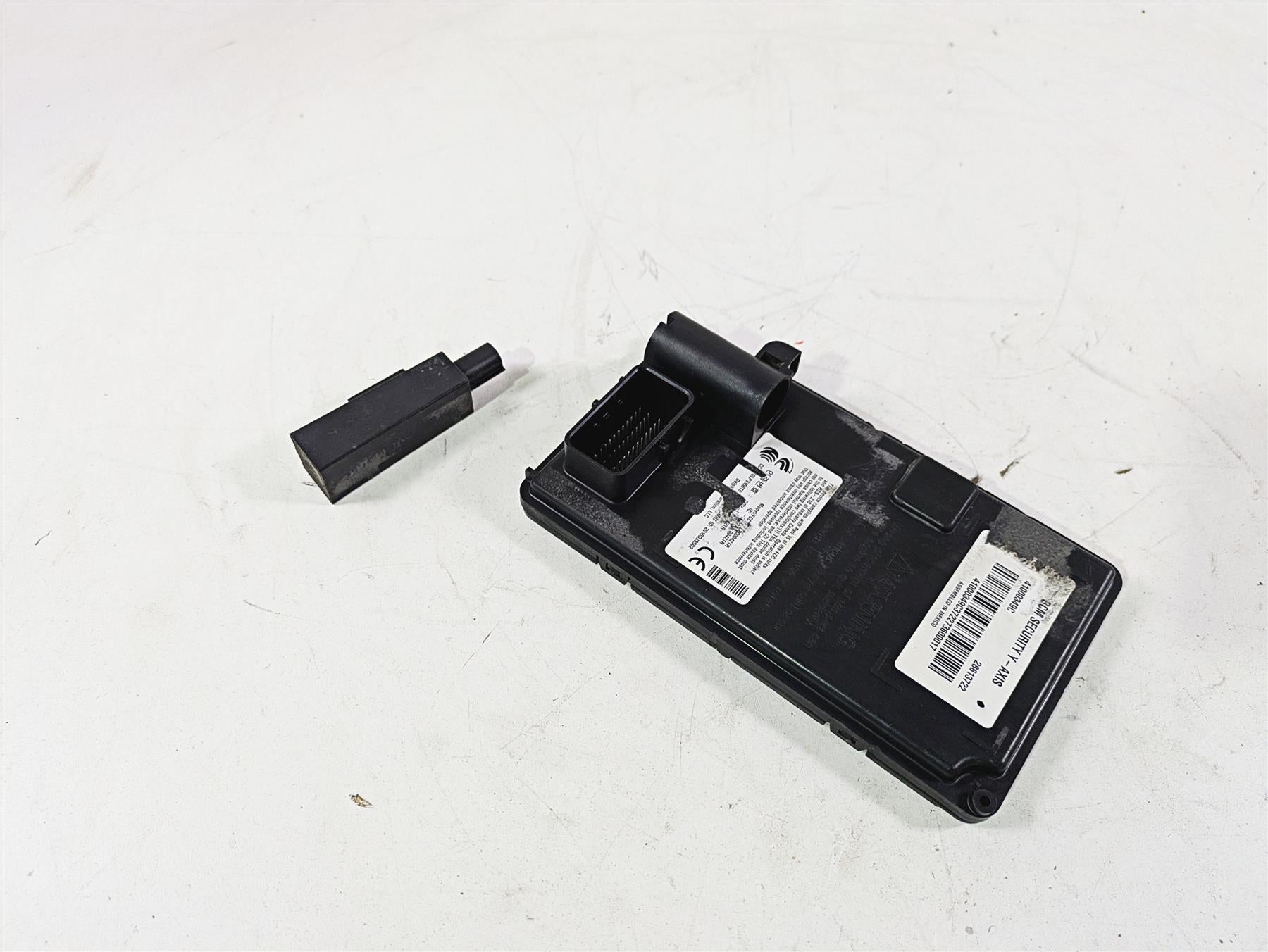 2018 Harley FXBR Softail Breakout Bcm Security Y-Axis Module - No Fob 41000349C {{ shop.shopifyCountryName }} - Mototech271
