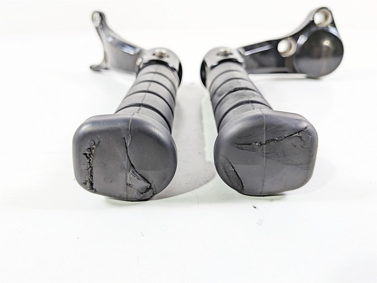 2017 Victory Octane 1200 Rear Passenger Footpeg Foot Peg Set 2880244-658 {{ shop.shopifyCountryName }} - Mototech271