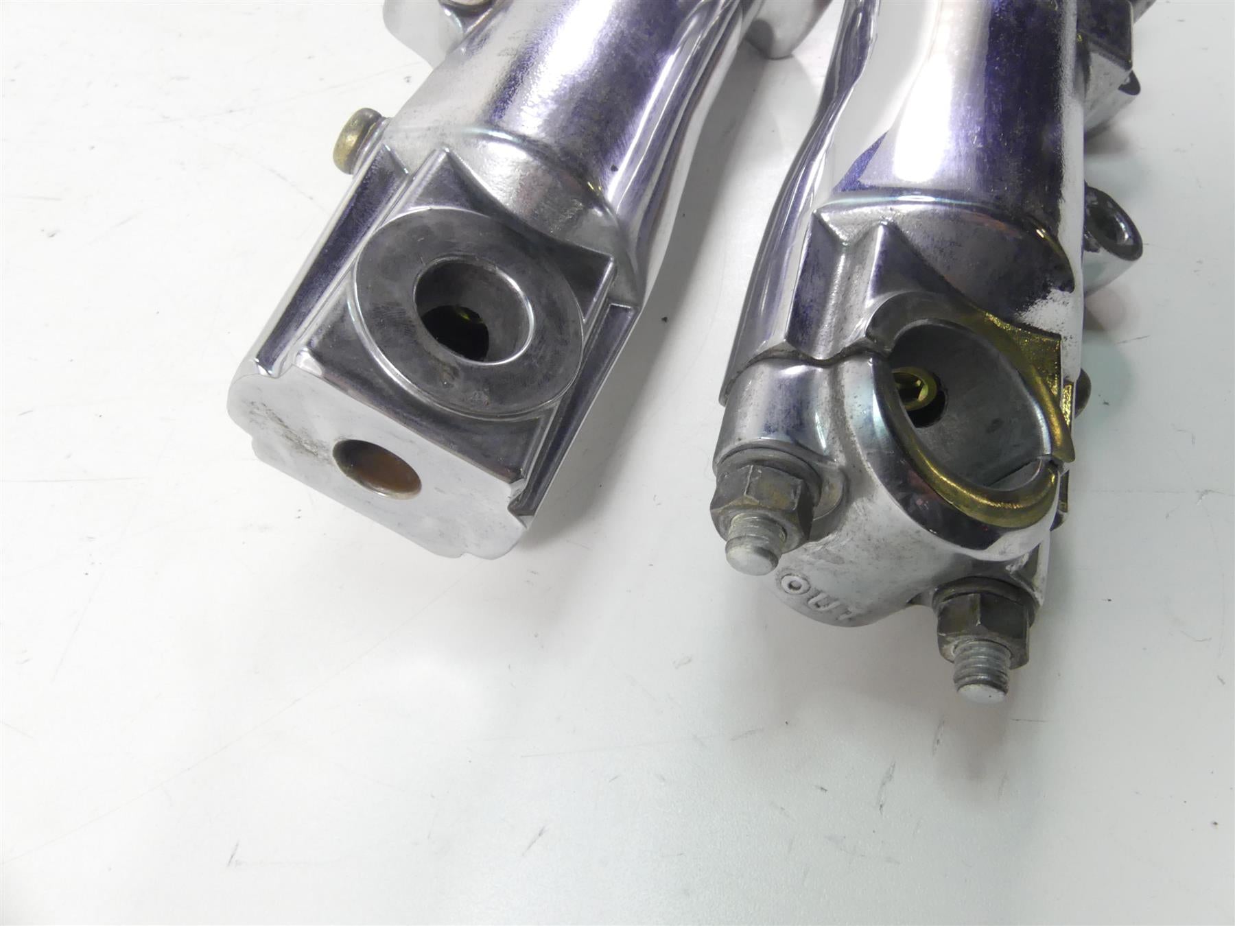 2005 Harley Touring CVO FLHTC SE Electra Glide Front 41mm Fork Leg Set 46530-04 {{ shop.shopifyCountryName }} - Mototech271