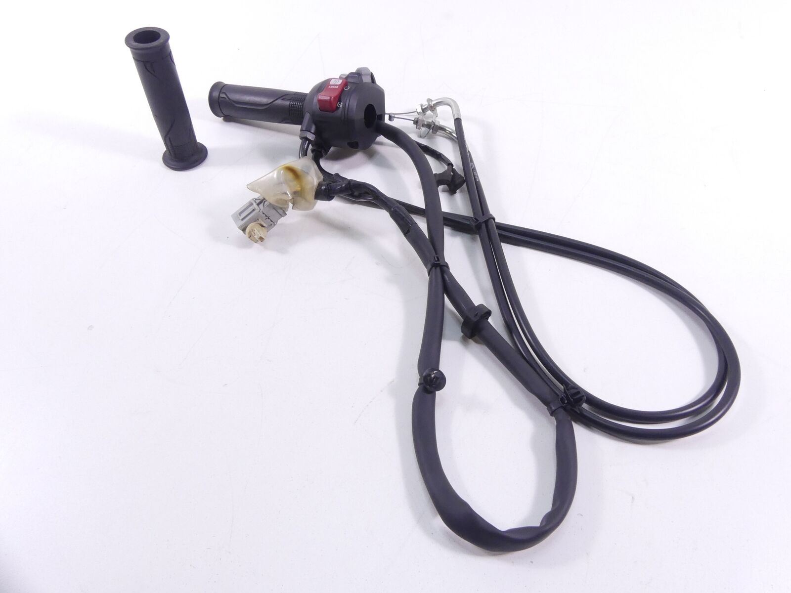2017 Honda CRF1000 Africa Twin Right Gear Selector Control Switch 35130-MJP-G82 {{ shop.shopifyCountryName }} - Mototech271