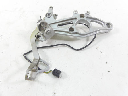 2003 BMW R1150 GS R21 Right Front Rider Footpeg Mount & Brake Pedal 46712335598 {{ shop.shopifyCountryName }} - Mototech271