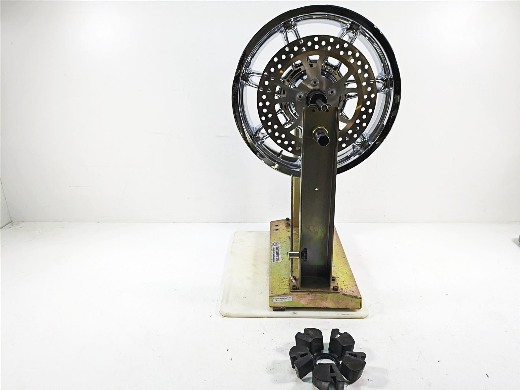 2014 Harley Touring FLHTK Electra Glide 16x5 Chisel Custom Rear Wheel 40900067 {{ shop.shopifyCountryName }} - Mototech271