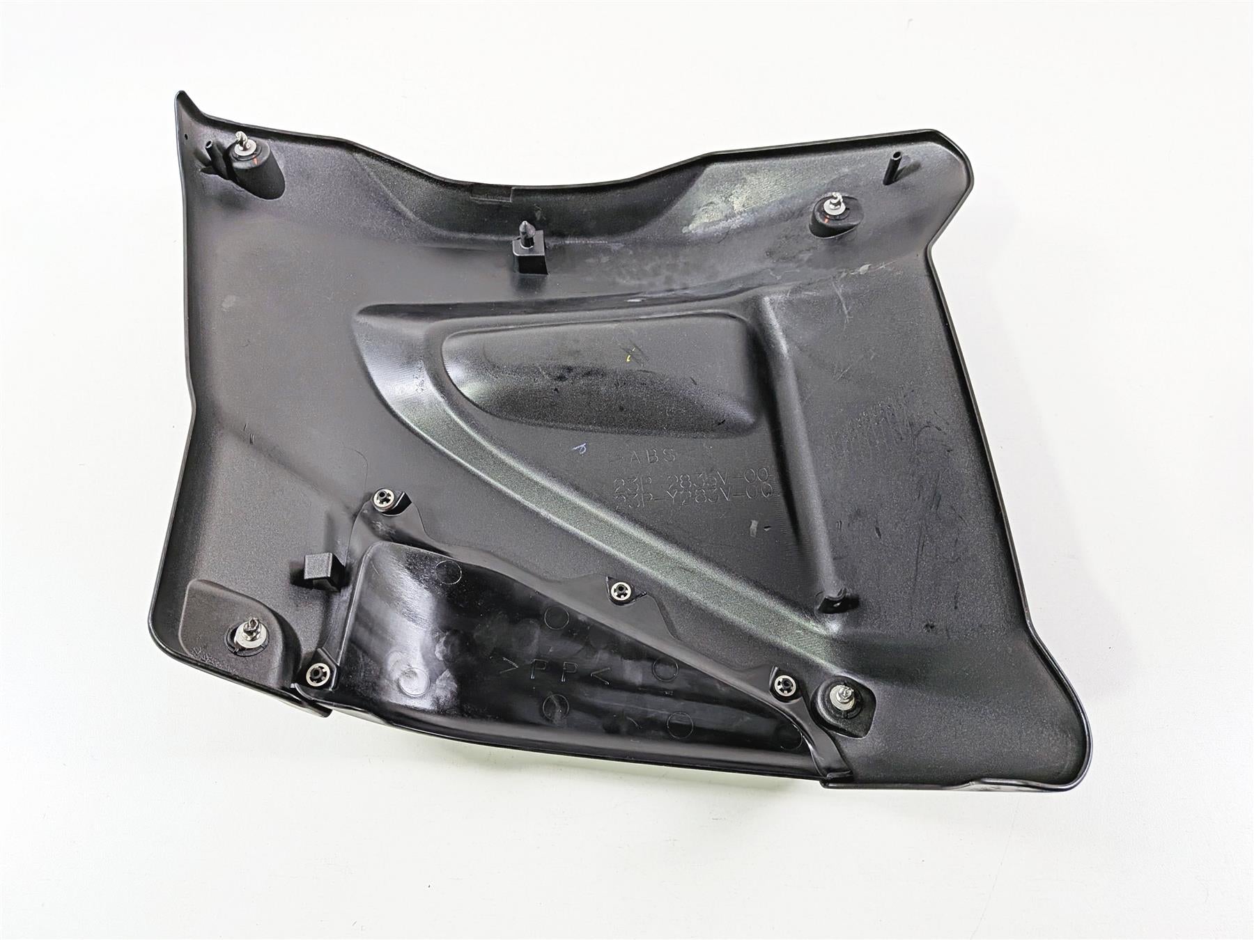 2012 Yamaha XT1200 Super Tenere Right Lower Tank Fairing Cover Set 23P-2835V-00 {{ shop.shopifyCountryName }} - Mototech271