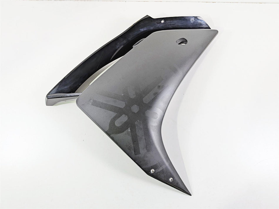 2008 Yamaha YZF R1 RN19 Oem Right Main Fairing Cover Set -Read 4C8-2835V-00 {{ shop.shopifyCountryName }} - Mototech271