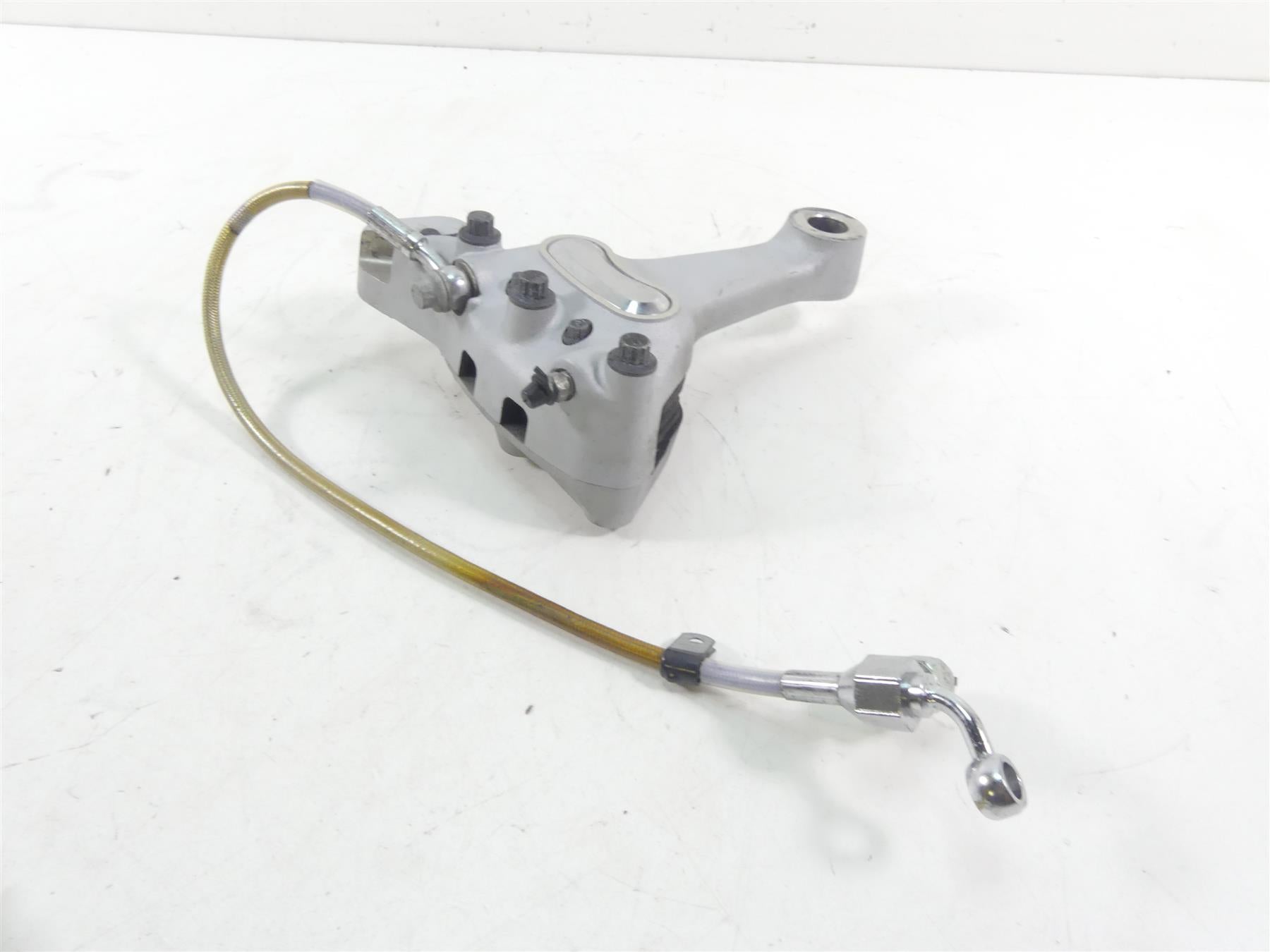 2000 Harley Dyna FXR4 CVO Super Glide Rear Brake Caliper & Line Set 44380-99 {{ shop.shopifyCountryName }} - Mototech271
