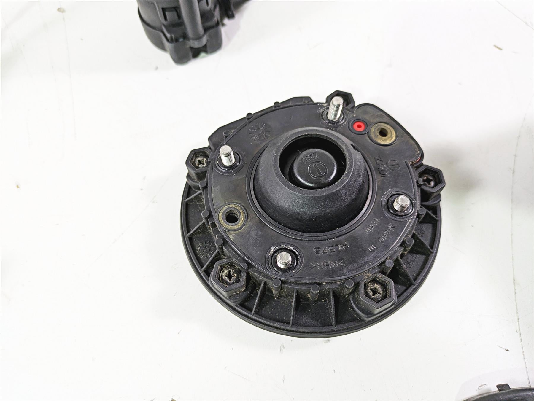 2008 Aprilia RSVR 1000 Factory Gauge Cdi Immobilizer Key Set AP8127689 AP0266536 {{ shop.shopifyCountryName }} - Mototech271