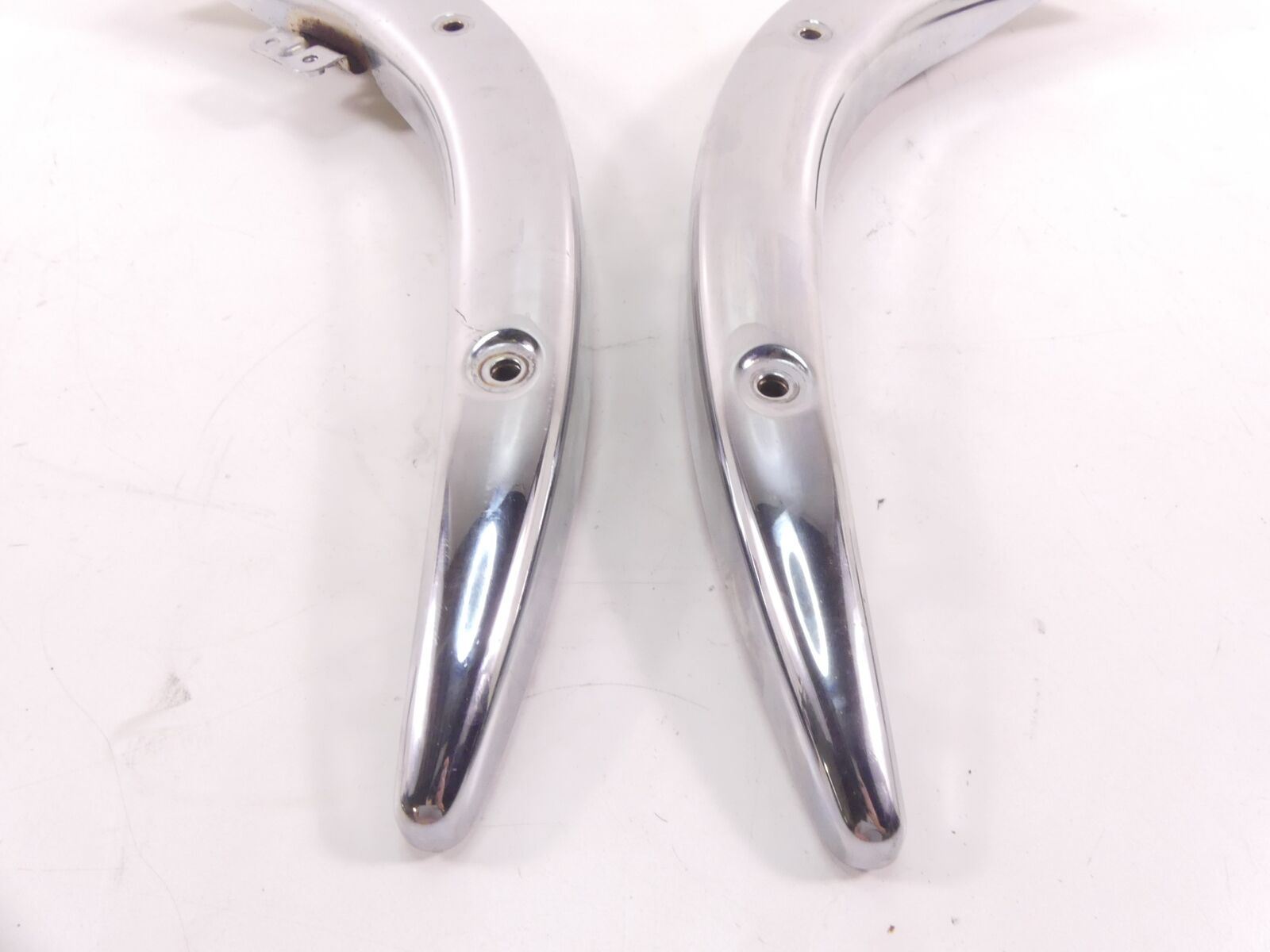 2007 Suzuki VL800 C50 Boulevard Rear Fender Chrome Struts Braces 41620-41F00 {{ shop.shopifyCountryName }} - Mototech271