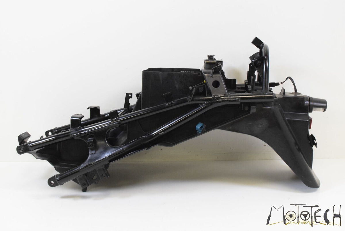 2005 Kawasaki ZZR1200 ZX1200 Ninja Rear Subframe Sub Frame SET 32160-1776-10 {{ shop.shopifyCountryName }} - Mototech271