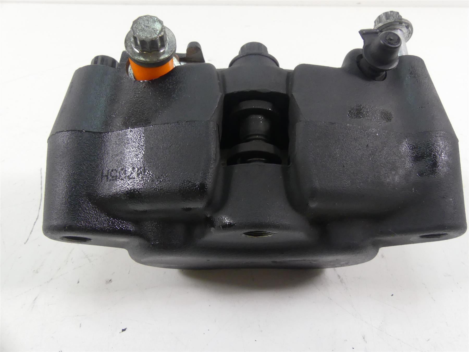 2015 Harley FLD Dyna Switchback Front Brake Caliper 41300001 {{ shop.shopifyCountryName }} - Mototech271