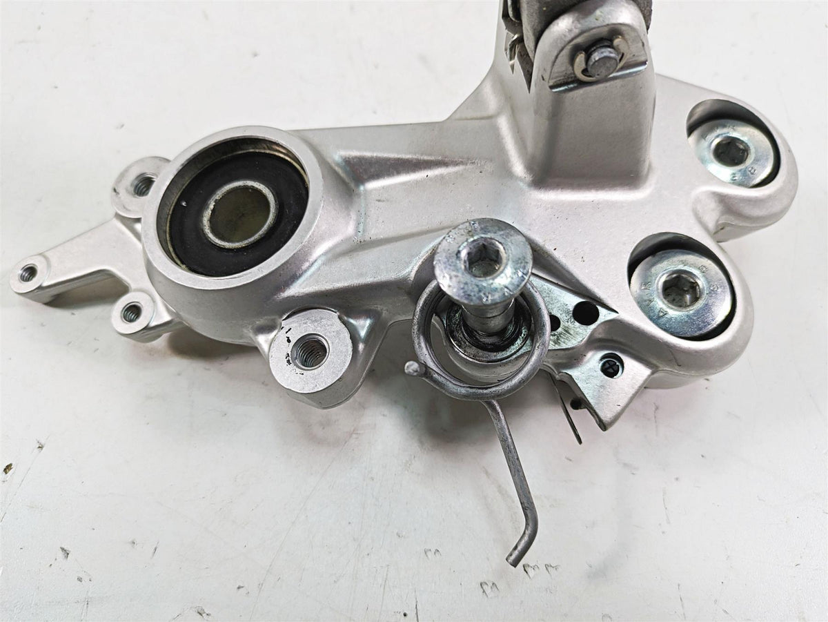 2020 Ducati Hypermotard 950 SP Right Foot Peg Footpeg + Bracket 82413581AB {{ shop.shopifyCountryName }} - Mototech271