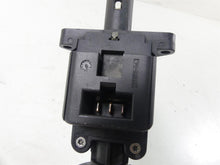 Load image into Gallery viewer, 2011 Harley Touring FLTRX Road Glide Ignition Switch Lock - VIN  71572-06
