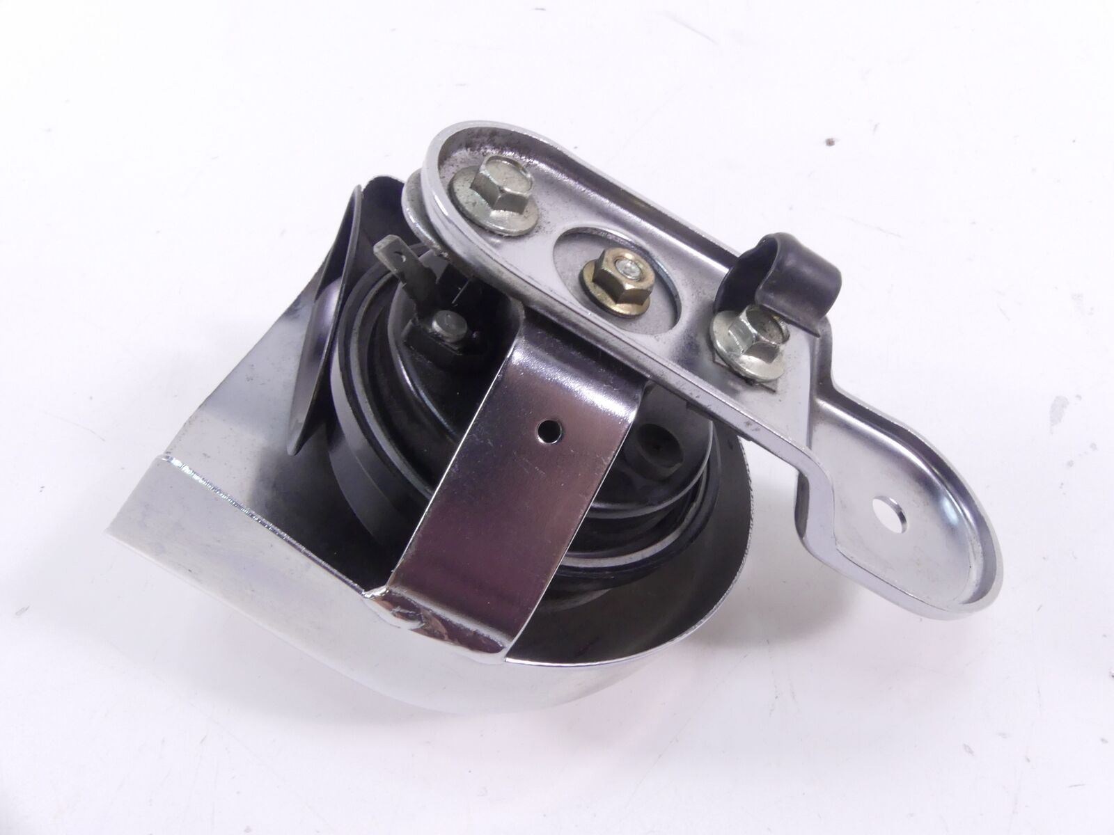 2004 Harley Touring FLHRSI Road King Horn With Chrome Cover 61300478A {{ shop.shopifyCountryName }} - Mototech271