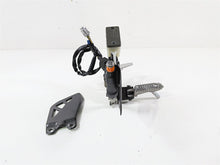Load image into Gallery viewer, 2022 Kawasaki ZX10R ZX1000 Ninja Right Foot Peg &amp; Brake Pedal Master 35063-1522
