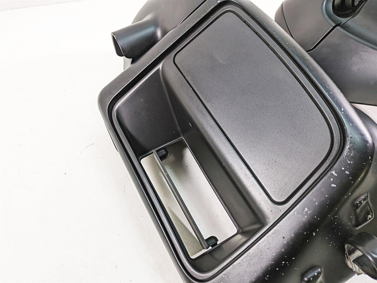 2018 Harley Touring FLHXSE CVO Street Glide Lower Leg Fairing Cover Set 57100114 {{ shop.shopifyCountryName }} - Mototech271